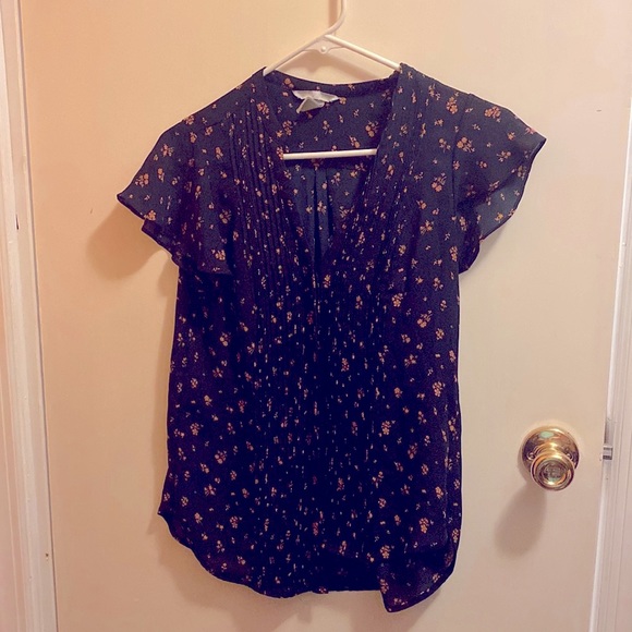 H&M Sheer Ruffle Shoulder top - Picture 2 of 4